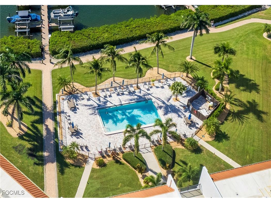 226 3rd Street #111 Bonita Springs FL 34134 2025018209 image1