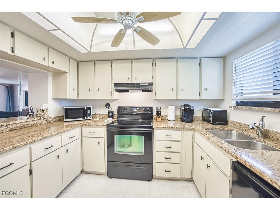 226 3rd Street #111 Bonita Springs FL 34134 2025018209 image12