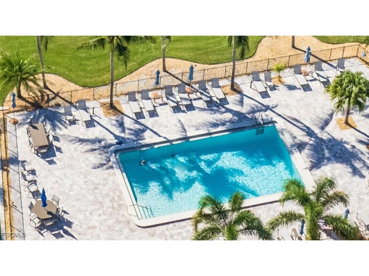 226 3rd Street #111 Bonita Springs FL 34134 2025018209 image2