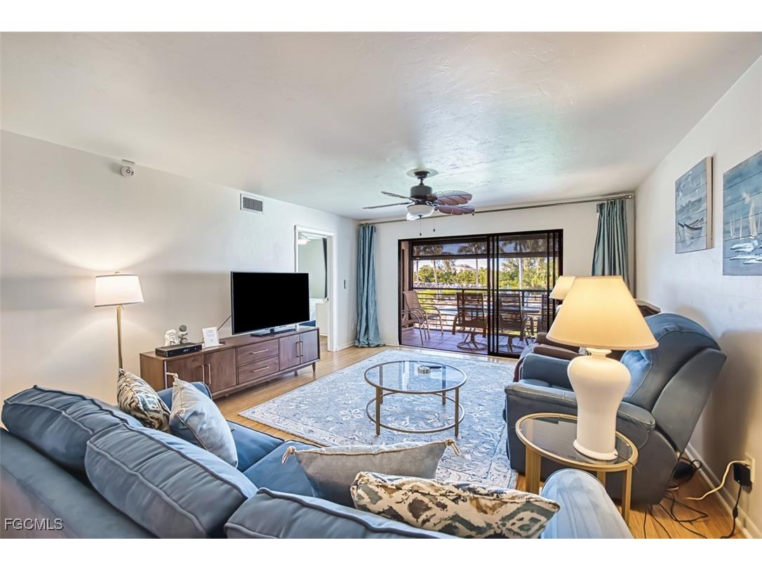 226 3rd Street #111 Bonita Springs FL 34134 2025018209 image20