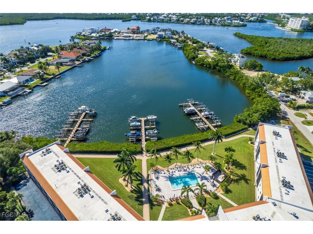 226 3rd Street #111 Bonita Springs FL 34134 2025018209 image5