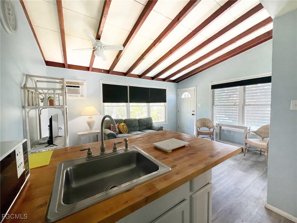 226 Connecticut Street Fort Myers Beach FL 33931 2025022280 image14