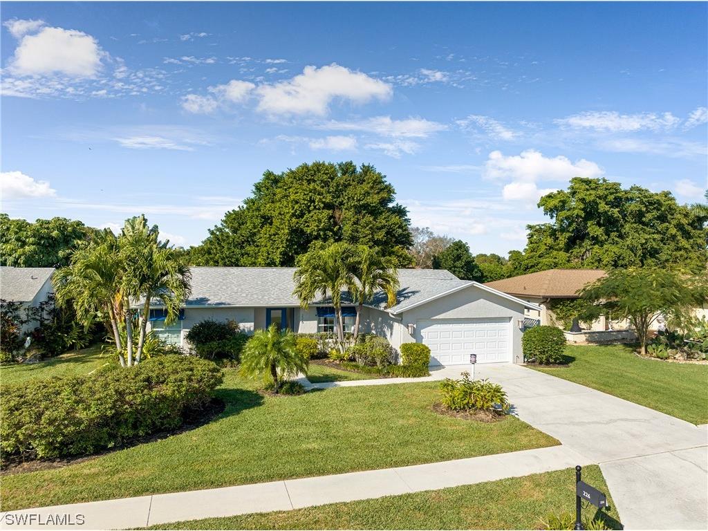 226 Dent Drive Naples FL 34112 224006463 image1