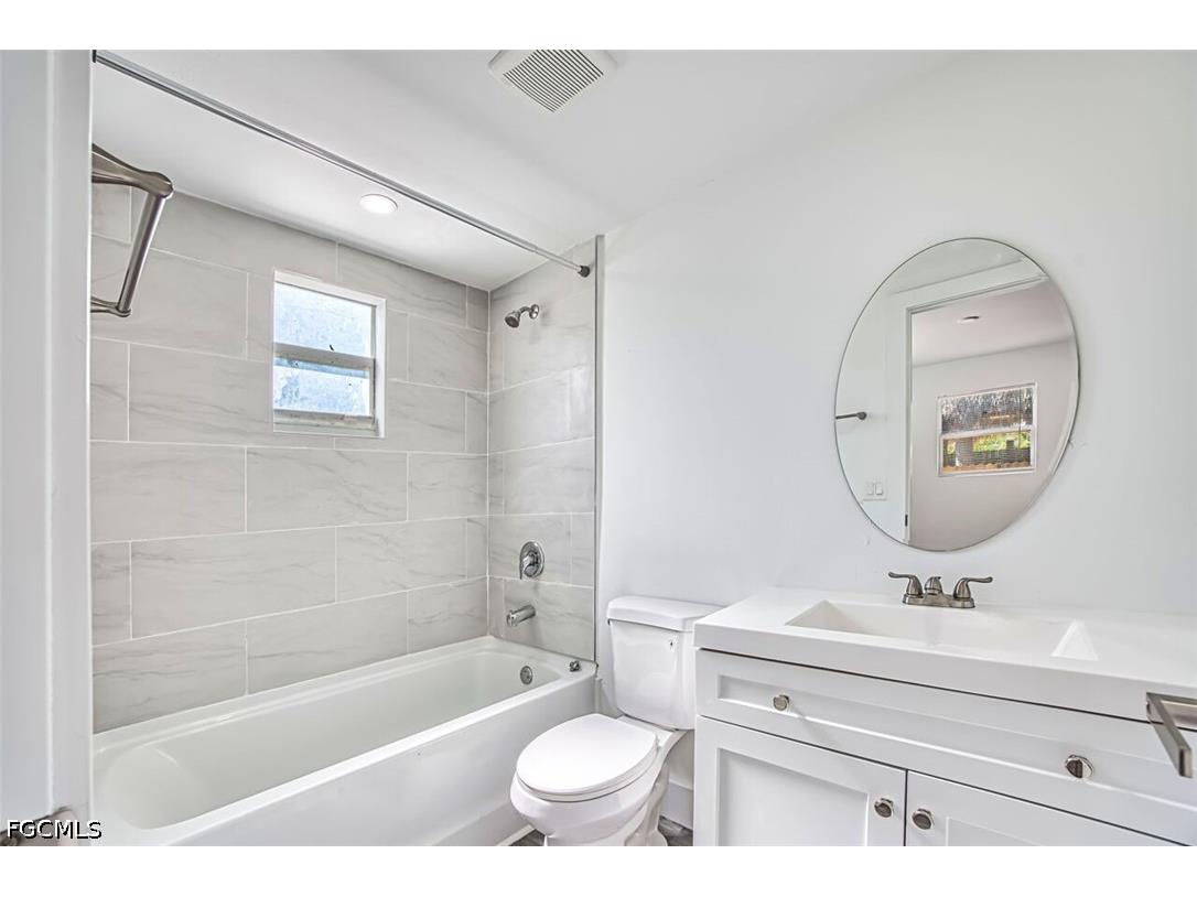 226 Fairweather Lane Fort Myers Beach FL 33931 2026019497 image14