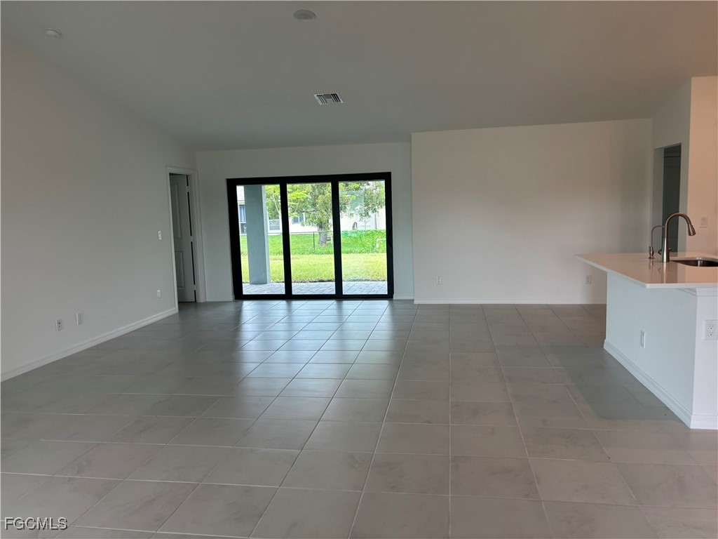 226 NW 19th Place Cape Coral FL 33993 2025010538 image4