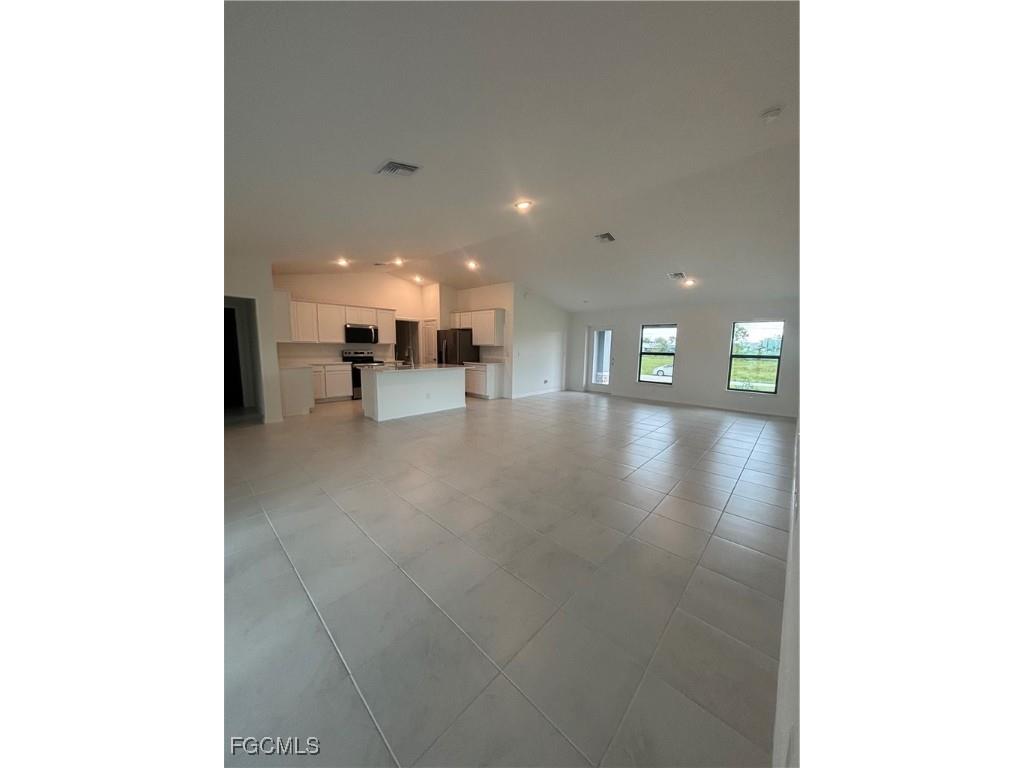 226 NW 19th Place Cape Coral FL 33993 2025010538 image5