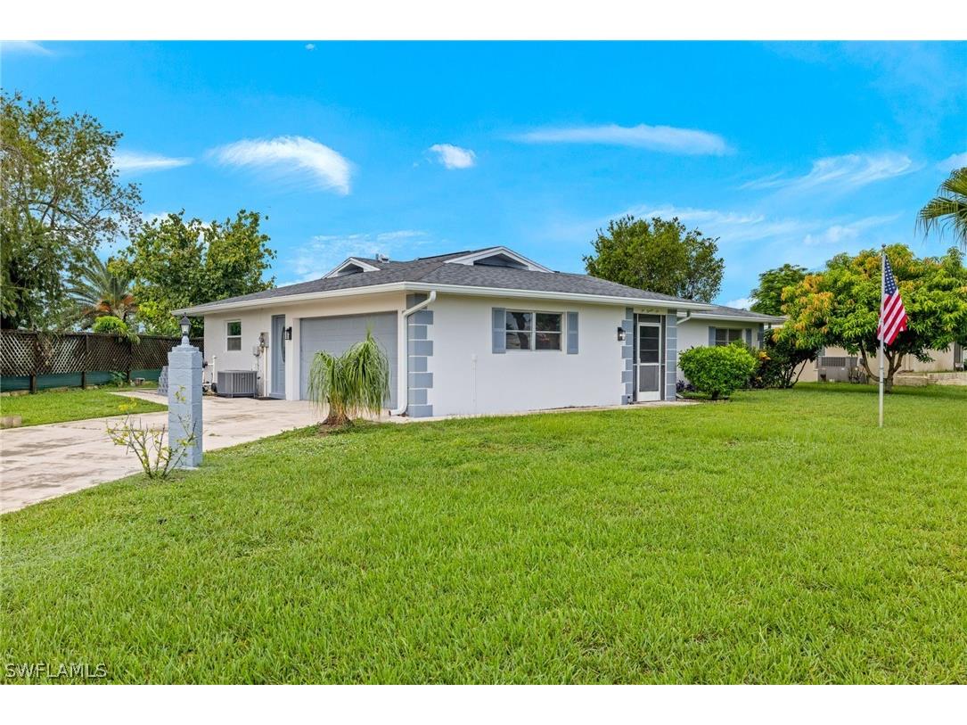 226 S Lake Drive Lehigh Acres FL 33936 224043092 image1