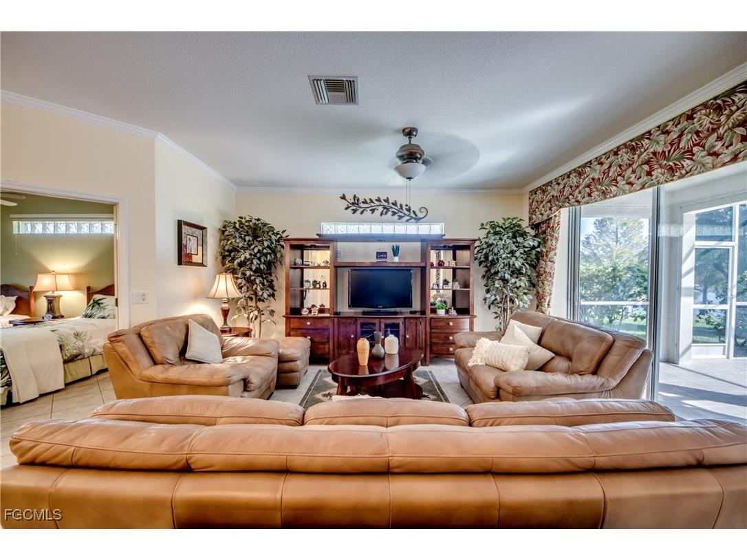 2260 Rio Nuevo Drive North Fort Myers FL 33917 2025025852 image11