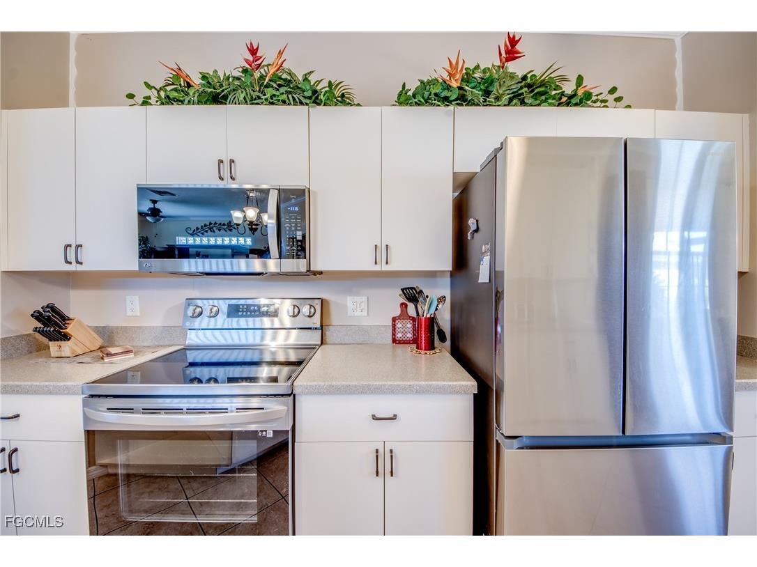2260 Rio Nuevo Drive North Fort Myers FL 33917 2025025852 image19