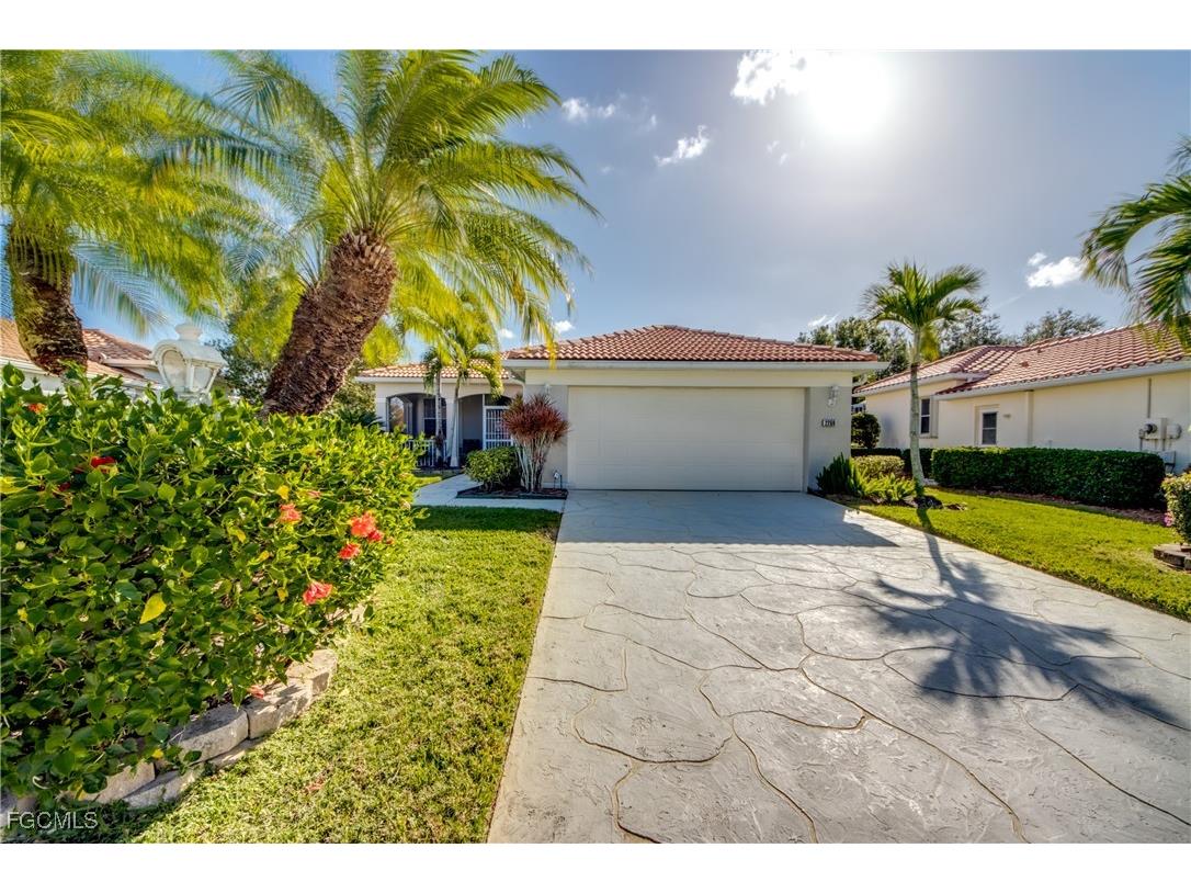 2260 Rio Nuevo Drive North Fort Myers FL 33917 2025025852 image2