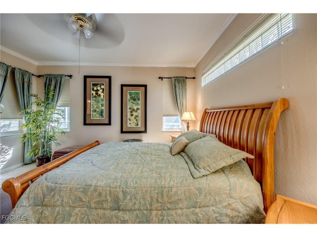 2260 Rio Nuevo Drive North Fort Myers FL 33917 2025025852 image27