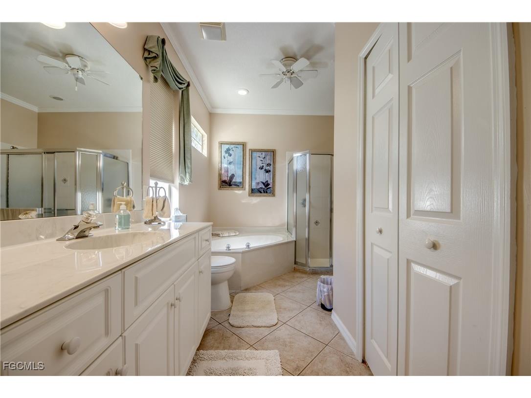 2260 Rio Nuevo Drive North Fort Myers FL 33917 2025025852 image30