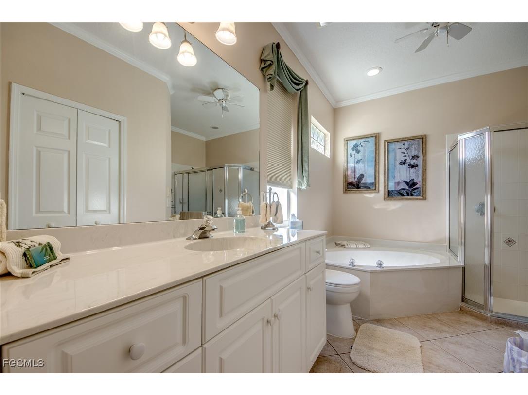 2260 Rio Nuevo Drive North Fort Myers FL 33917 2025025852 image31