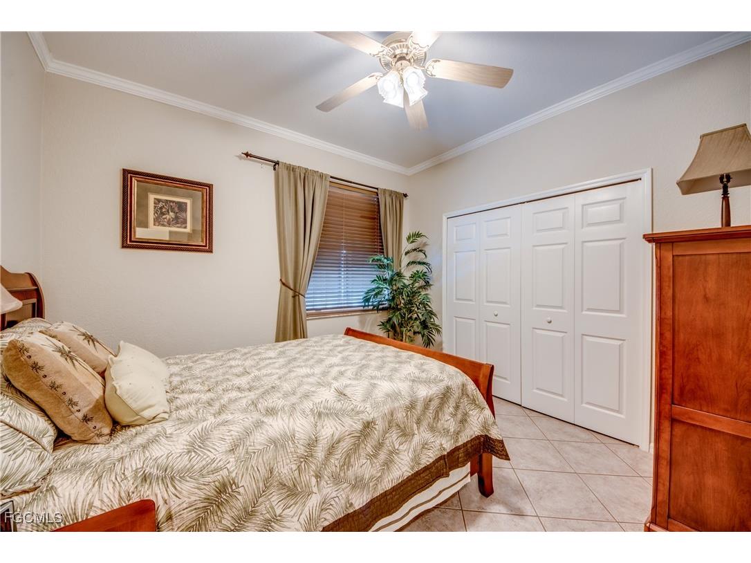 2260 Rio Nuevo Drive North Fort Myers FL 33917 2025025852 image37