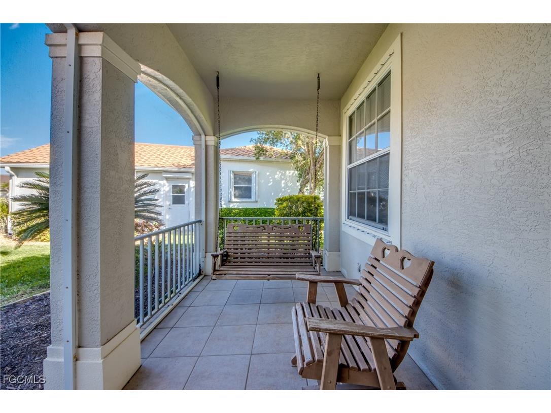 2260 Rio Nuevo Drive North Fort Myers FL 33917 2025025852 image5