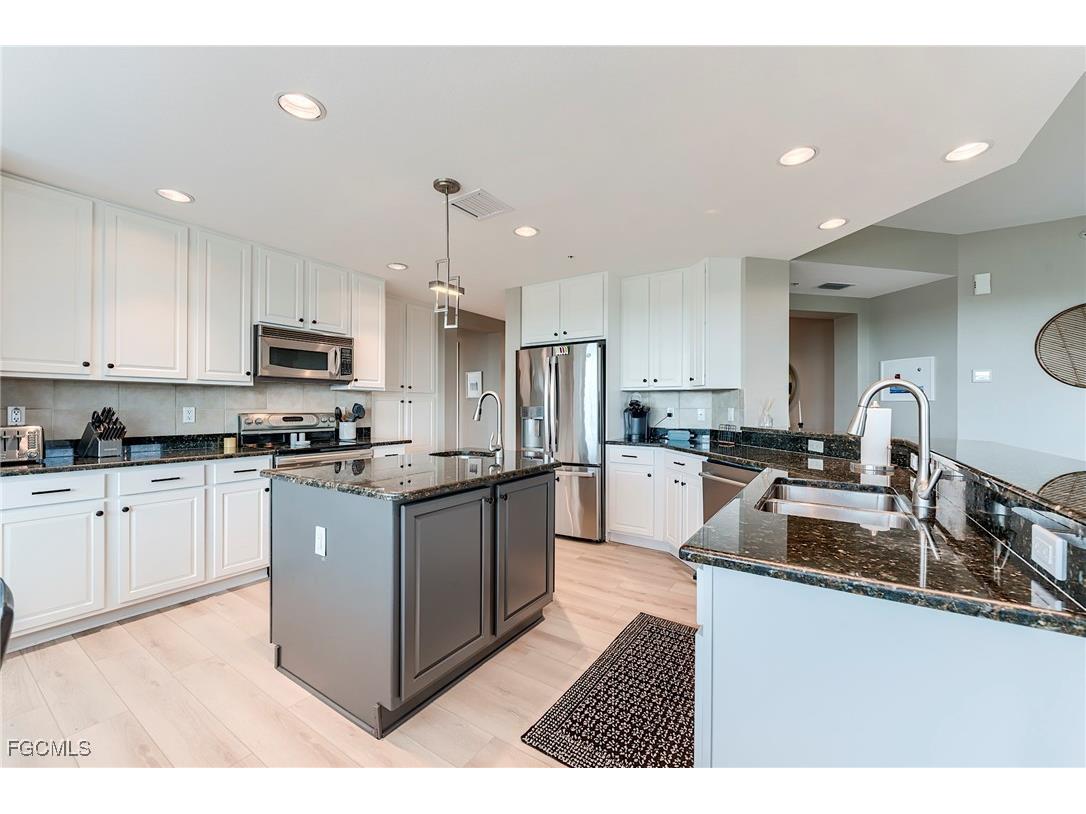 22604 Island Pines Way #2304 Fort Myers Beach FL 33931 2025007468 image10