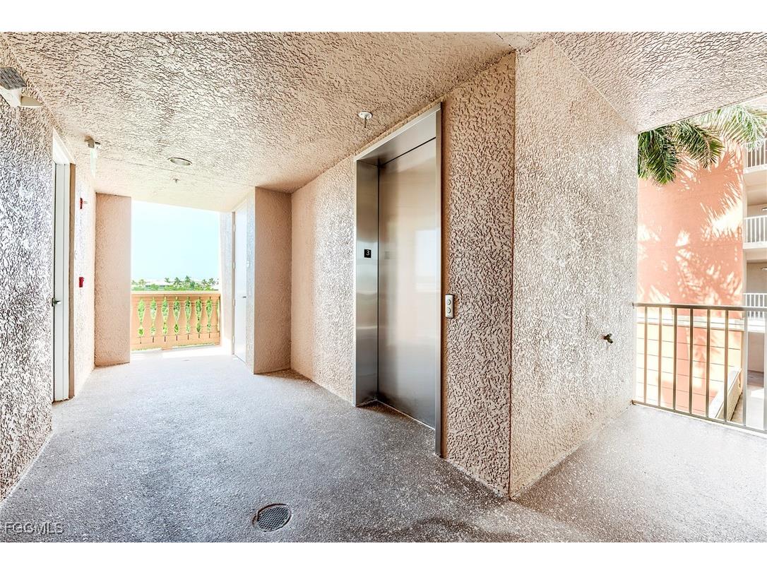 22604 Island Pines Way #2304 Fort Myers Beach FL 33931 2025007468 image4