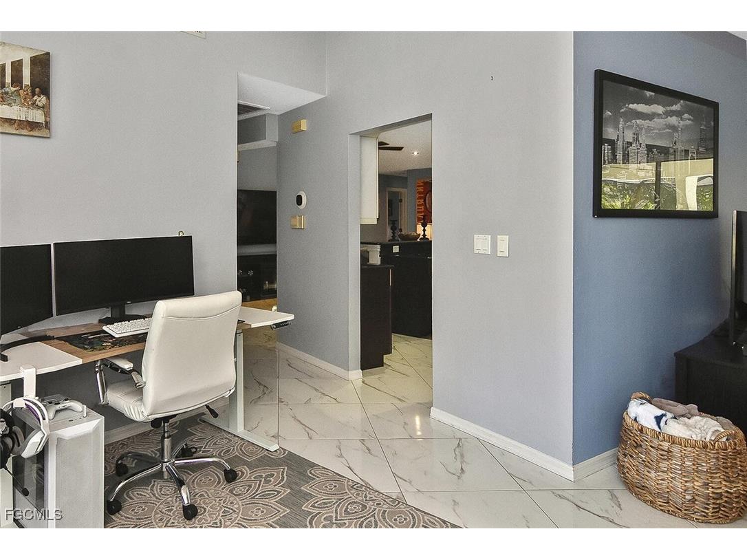 22607 Fountain Lakes Boulevard Estero FL 33928 2025003929 image12