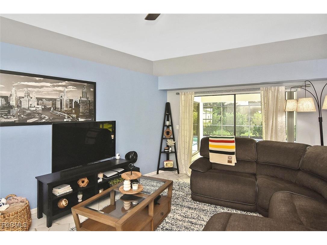 22607 Fountain Lakes Boulevard Estero FL 33928 2025003929 image13