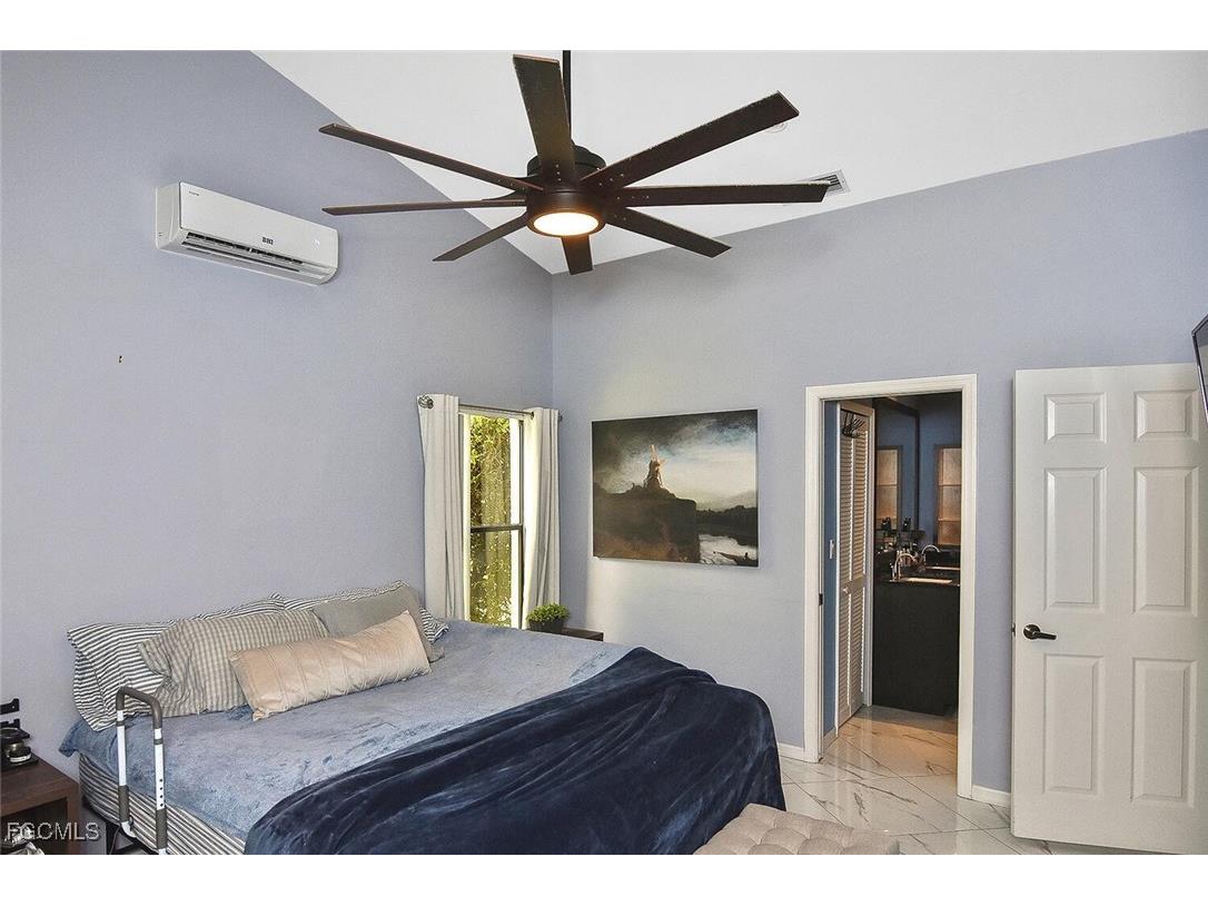 22607 Fountain Lakes Boulevard Estero FL 33928 2025003929 image14