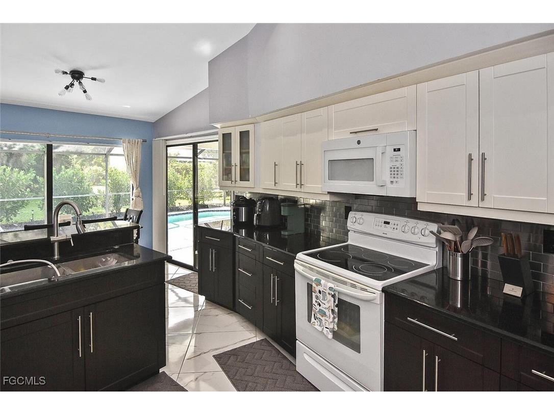 22607 Fountain Lakes Boulevard Estero FL 33928 2025003929 image20