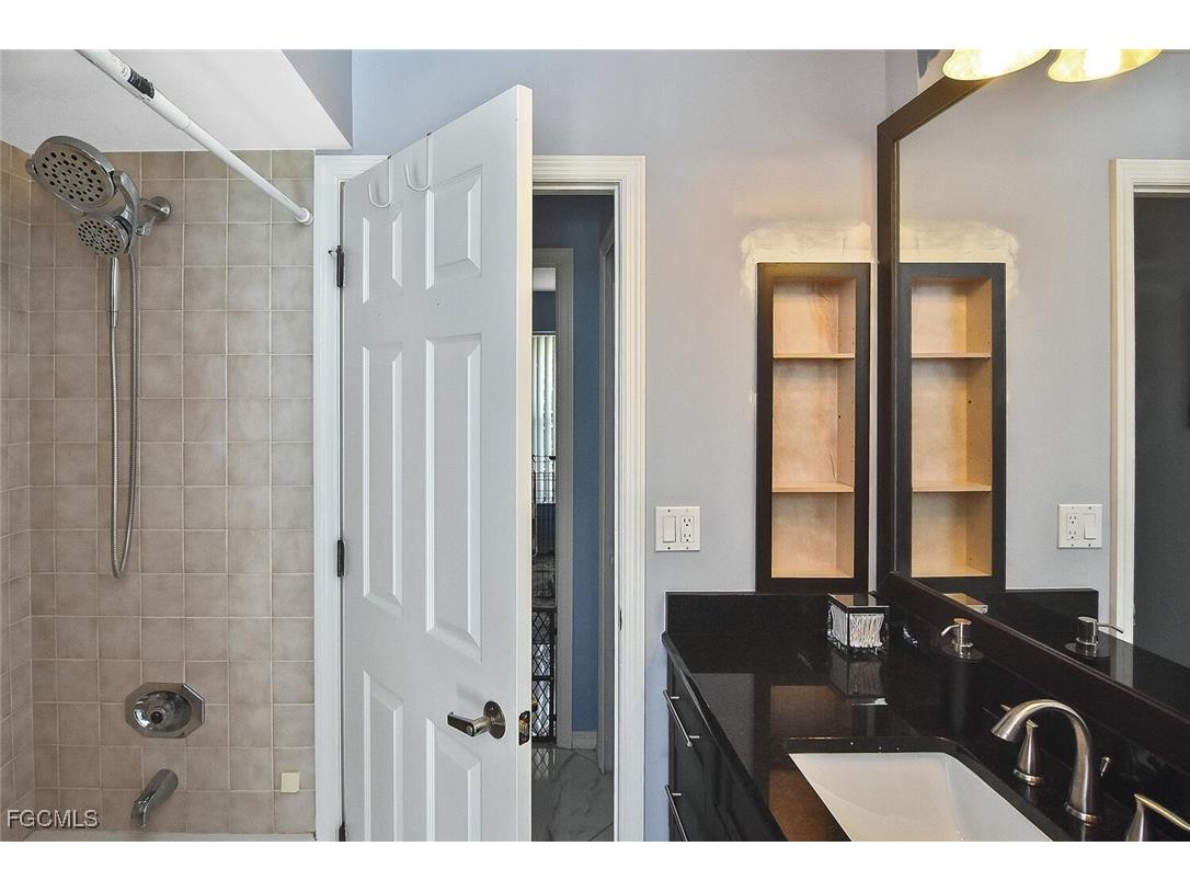 22607 Fountain Lakes Boulevard Estero FL 33928 2025003929 image26