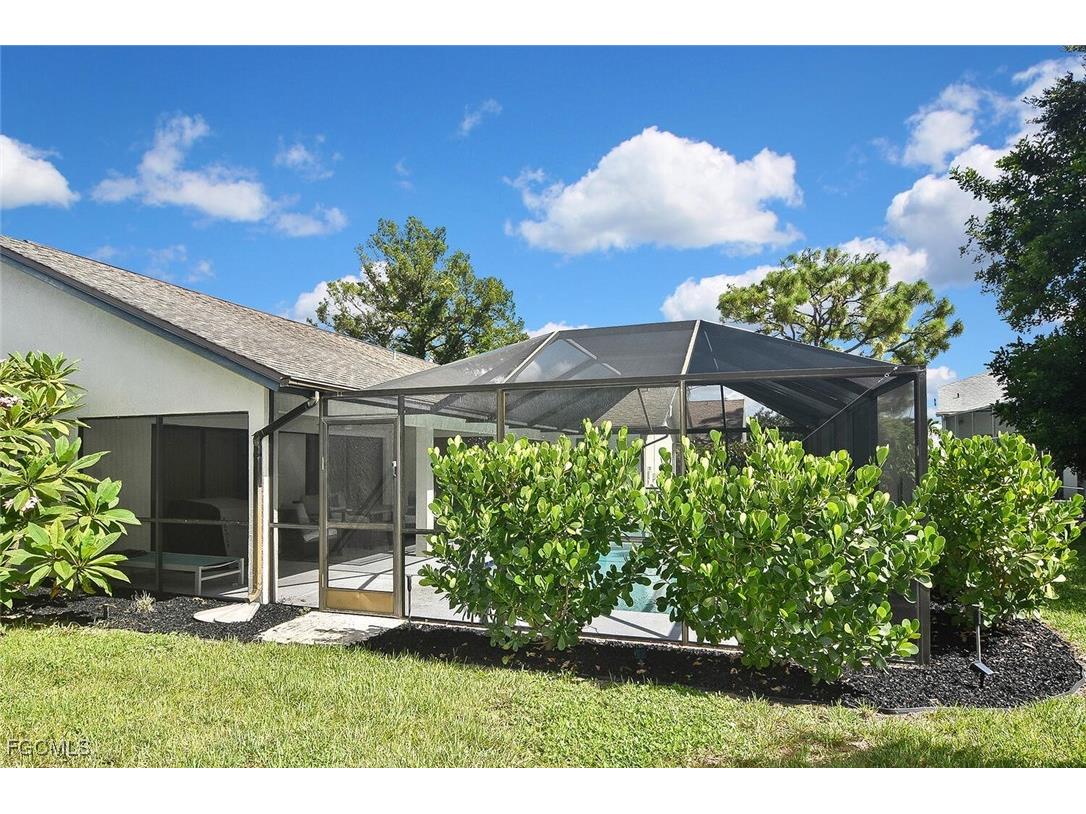 22607 Fountain Lakes Boulevard Estero FL 33928 2025003929 image34