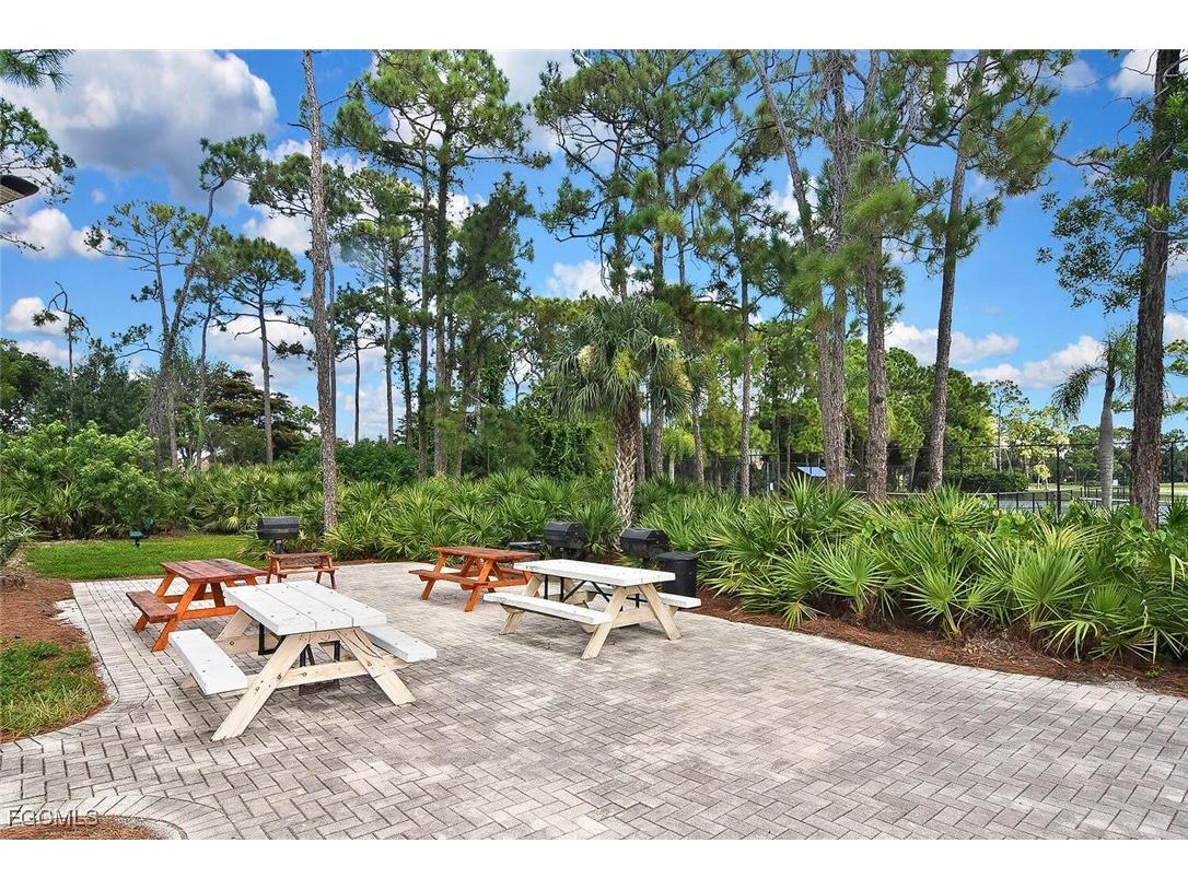 22607 Fountain Lakes Boulevard Estero FL 33928 2025003929 image36