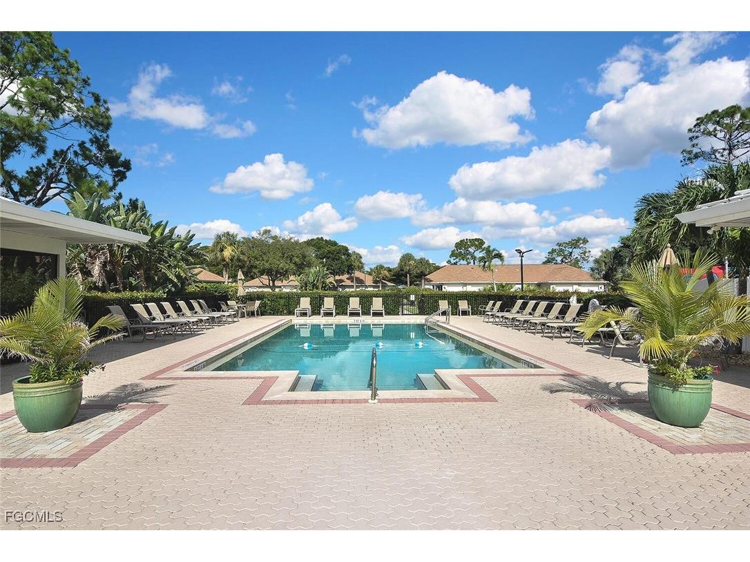 22607 Fountain Lakes Boulevard Estero FL 33928 2025003929 image40