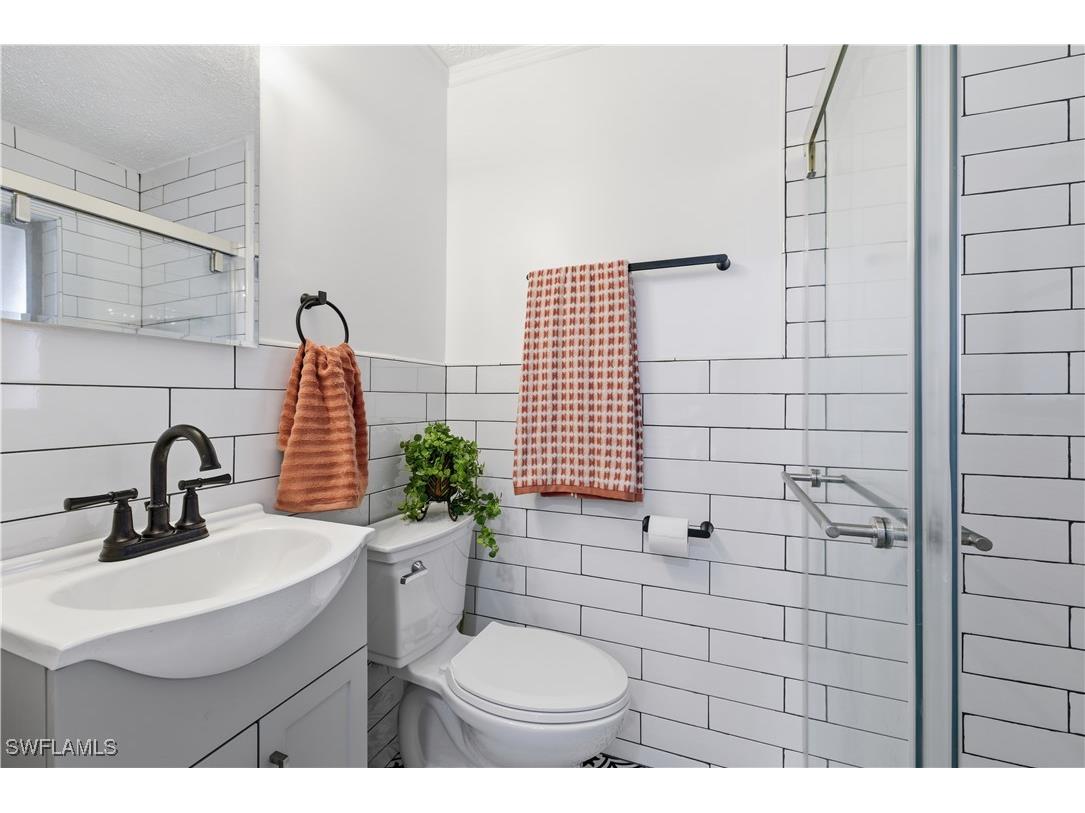 2261 11th Street N Naples FL 34103 225082326 image14