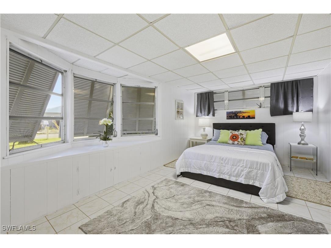 2261 11th Street N Naples FL 34103 225082326 image15