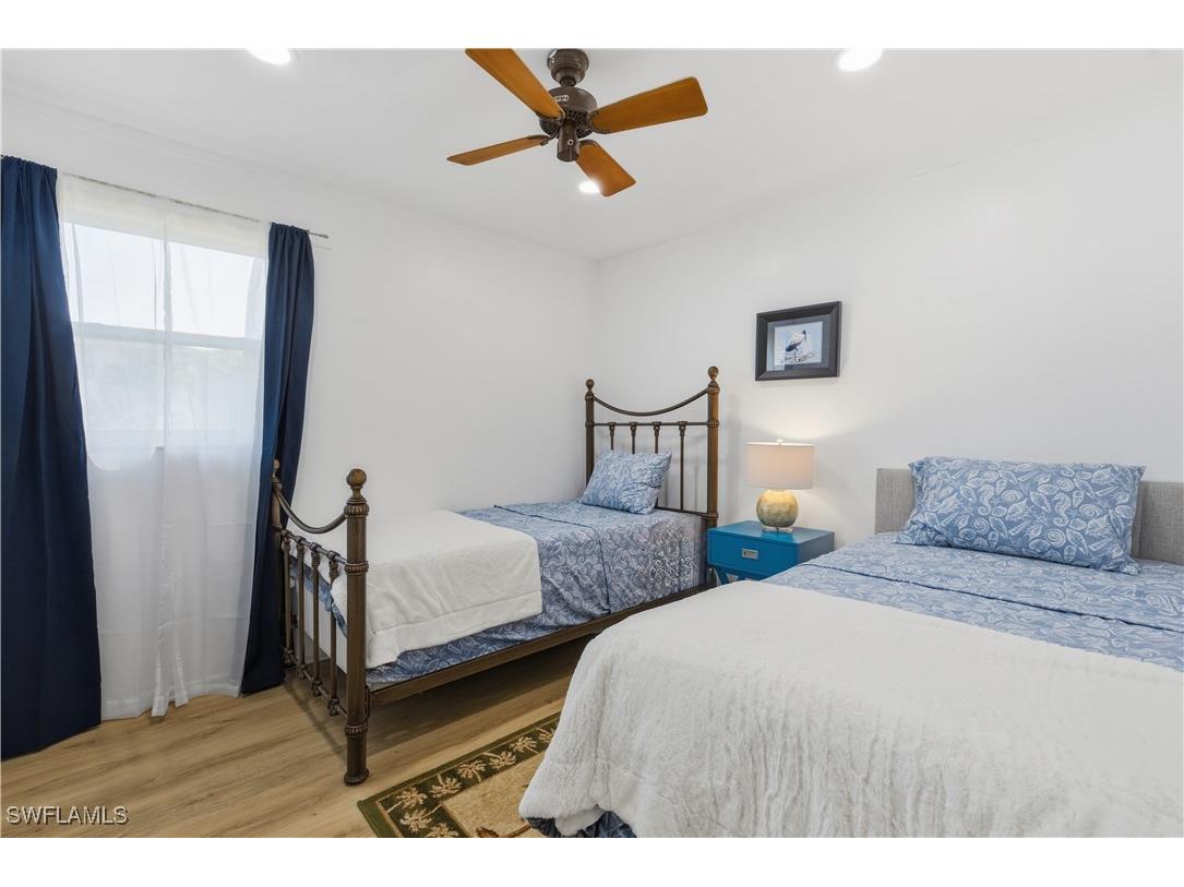 2261 11th Street N Naples FL 34103 225082326 image18