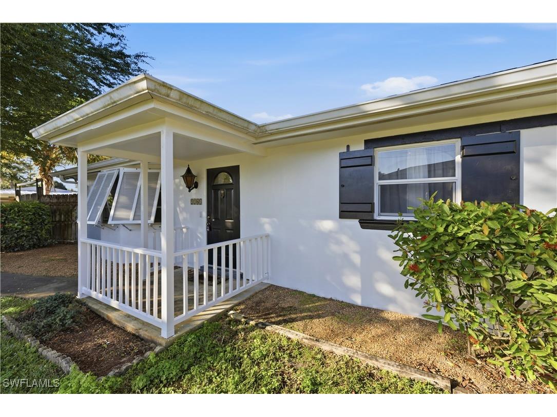 2261 11th Street N Naples FL 34103 225082326 image2