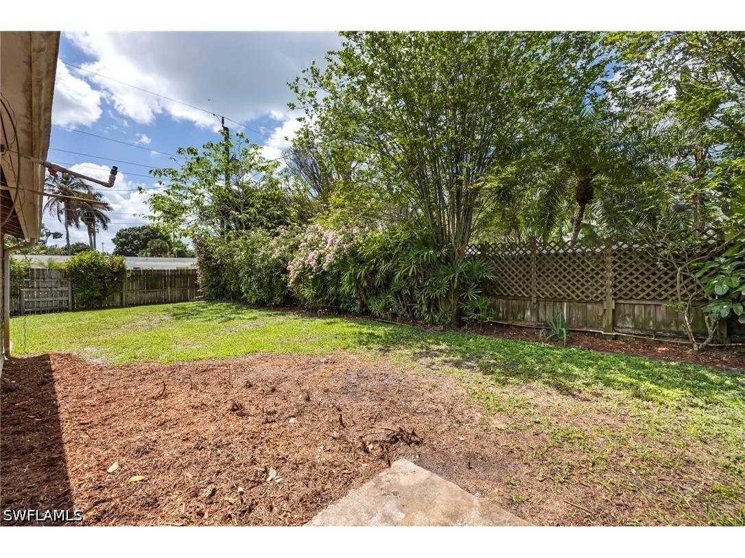 2261 11th Street N Naples FL 34103 226013920 image20