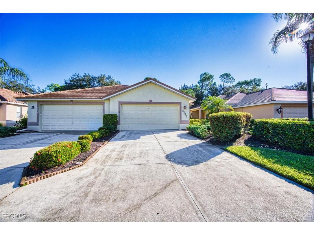 2261 Carnaby Court Lehigh Acres FL 33973 2025010295 image1