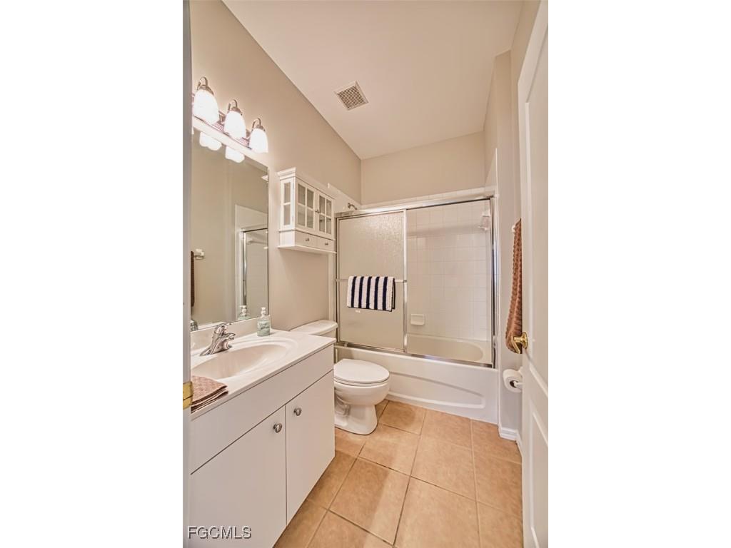 2261 Carnaby Court Lehigh Acres FL 33973 2025010295 image31