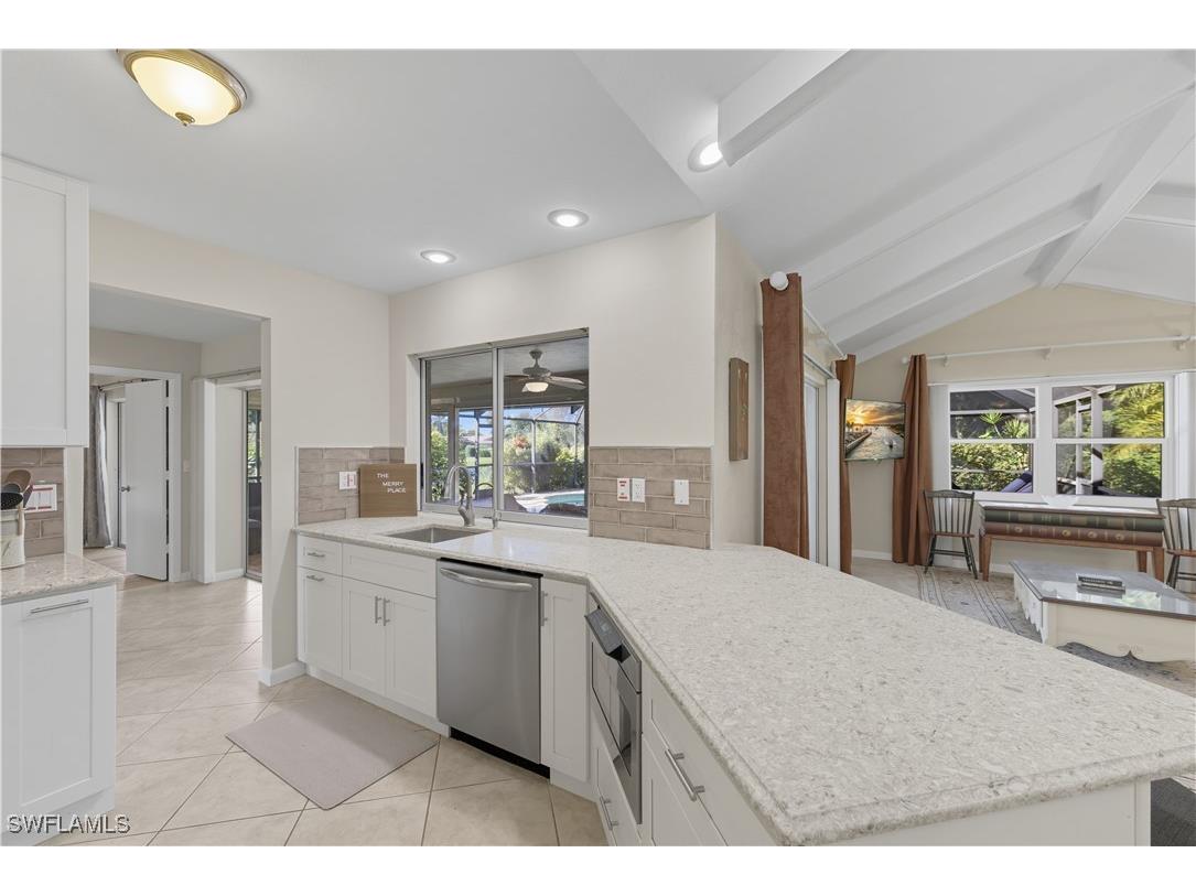 2261 Kings Lake Boulevard Naples FL 34112 225074114 image11