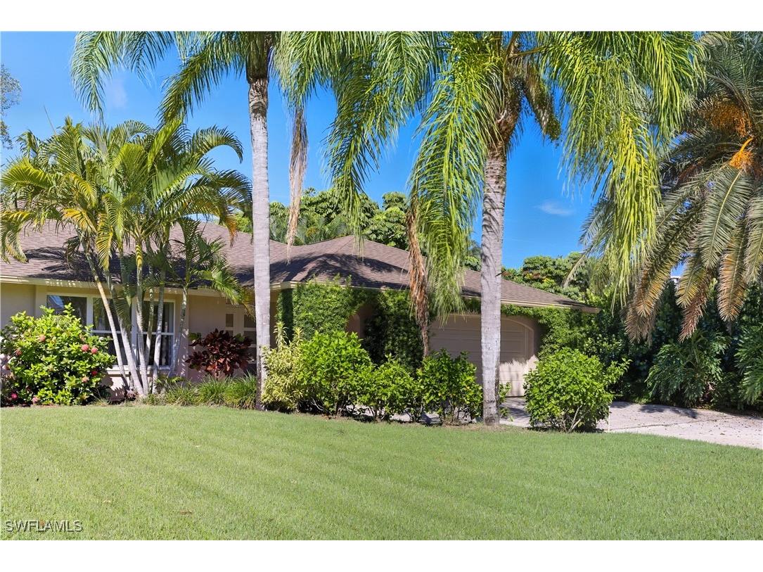 2261 Kings Lake Boulevard Naples FL 34112 225074114 image33