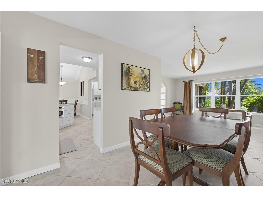 2261 Kings Lake Boulevard Naples FL 34112 225074114 image8