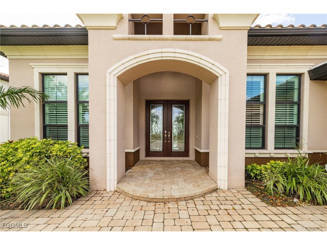 2262 SE 28th Street Cape Coral FL 33904 2025021282 image3