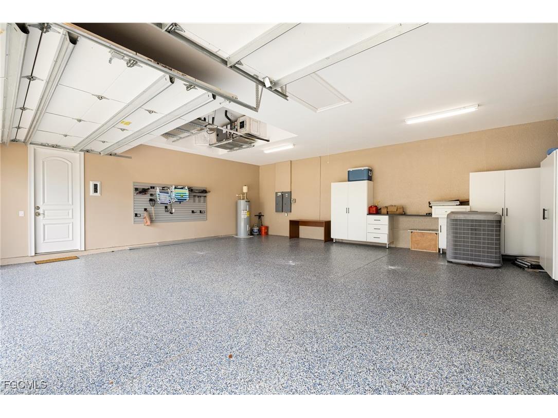 2262 SE 28th Street Cape Coral FL 33904 2025021282 image33