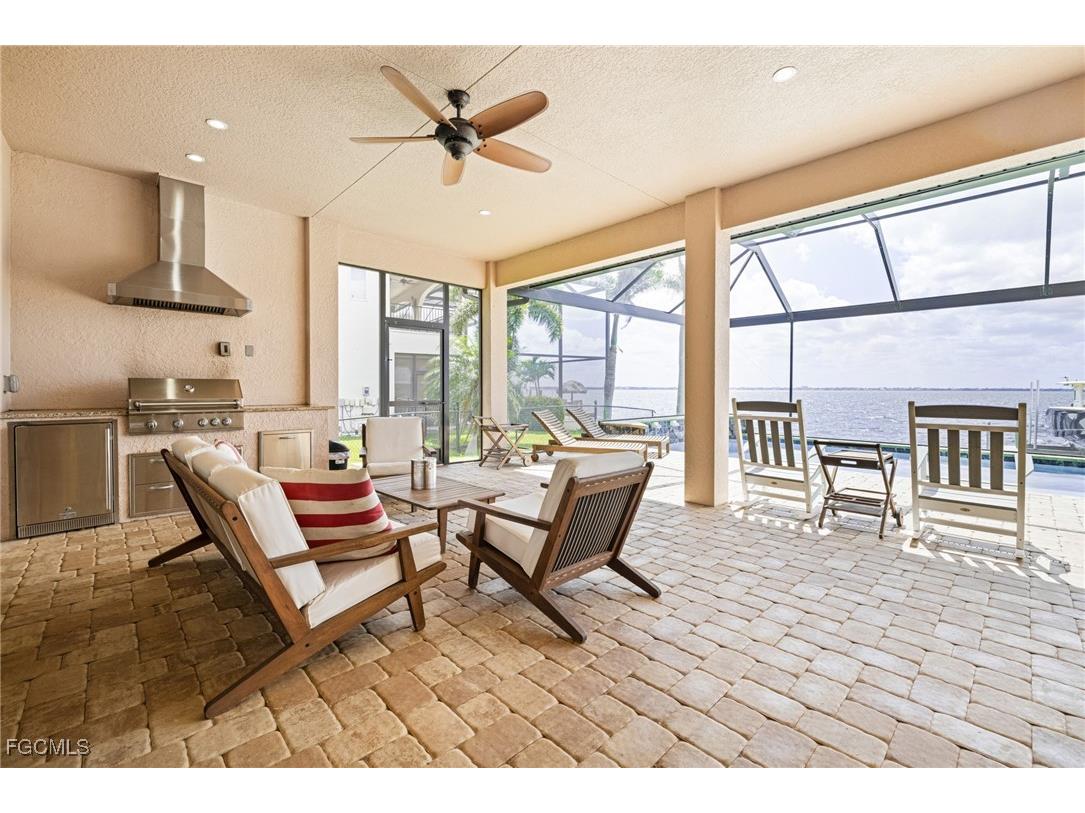 2262 SE 28th Street Cape Coral FL 33904 2025021282 image39