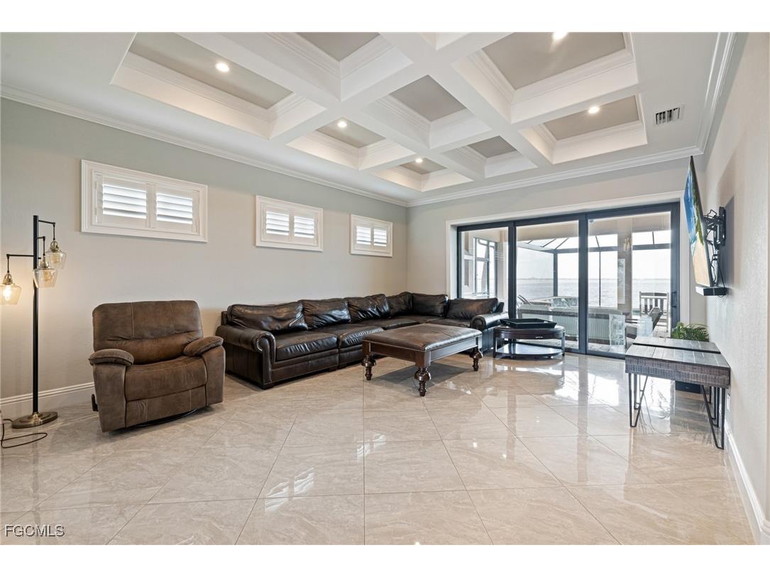 2262 SE 28th Street Cape Coral FL 33904 2025021282 image4