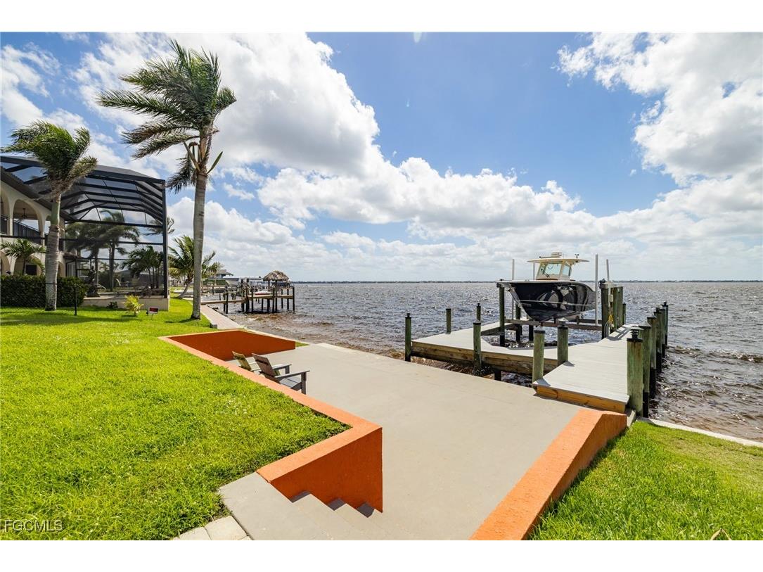 2262 SE 28th Street Cape Coral FL 33904 2025021282 image45