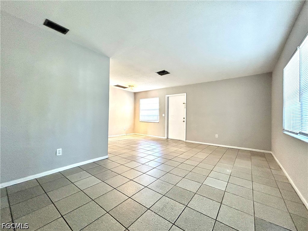 2262 Stella Street Fort Myers FL 33901 2026019231 image2