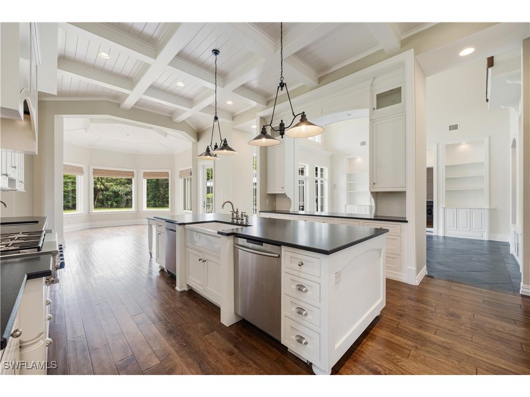 2263 Coach House Lane Naples FL 34105 225062613 image18