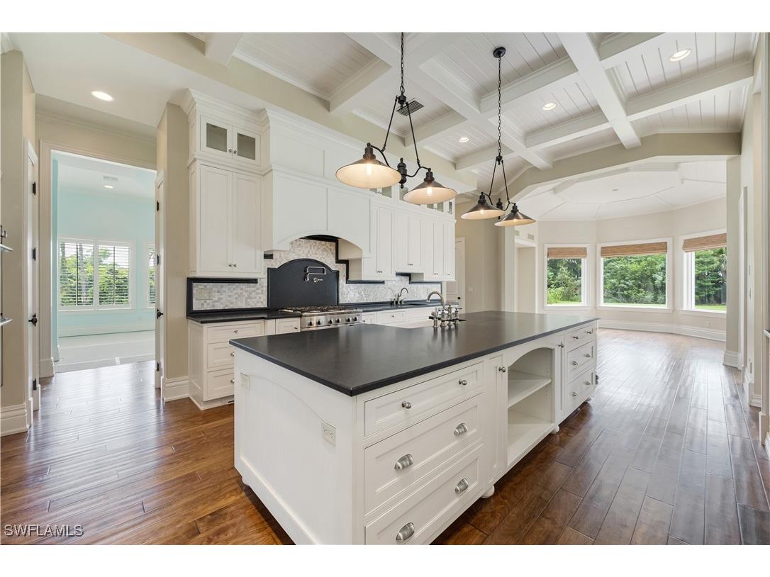 2263 Coach House Lane Naples FL 34105 225062613 image21