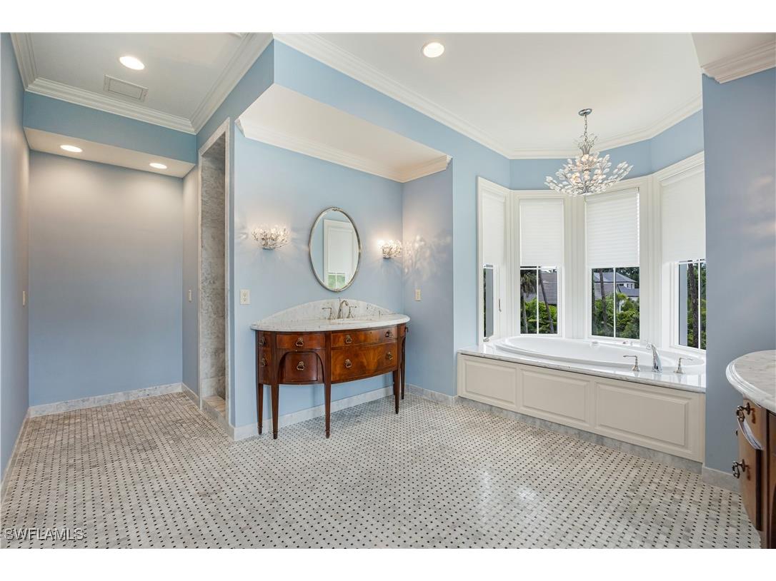 2263 Coach House Lane Naples FL 34105 225062613 image34