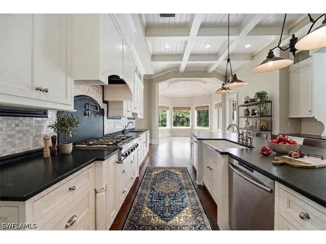 2263 Coach House Lane Naples FL 34105 226023432 image14