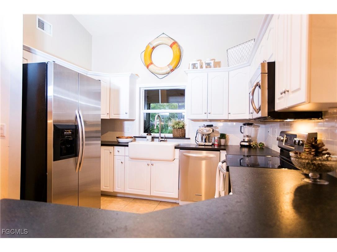 22631 Island Lakes Drive Estero FL 33928 2025017842 image38